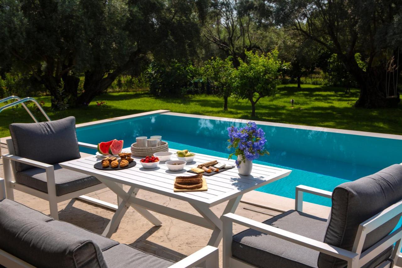 Averto Villas With Private Pool 奈德里 外观 照片