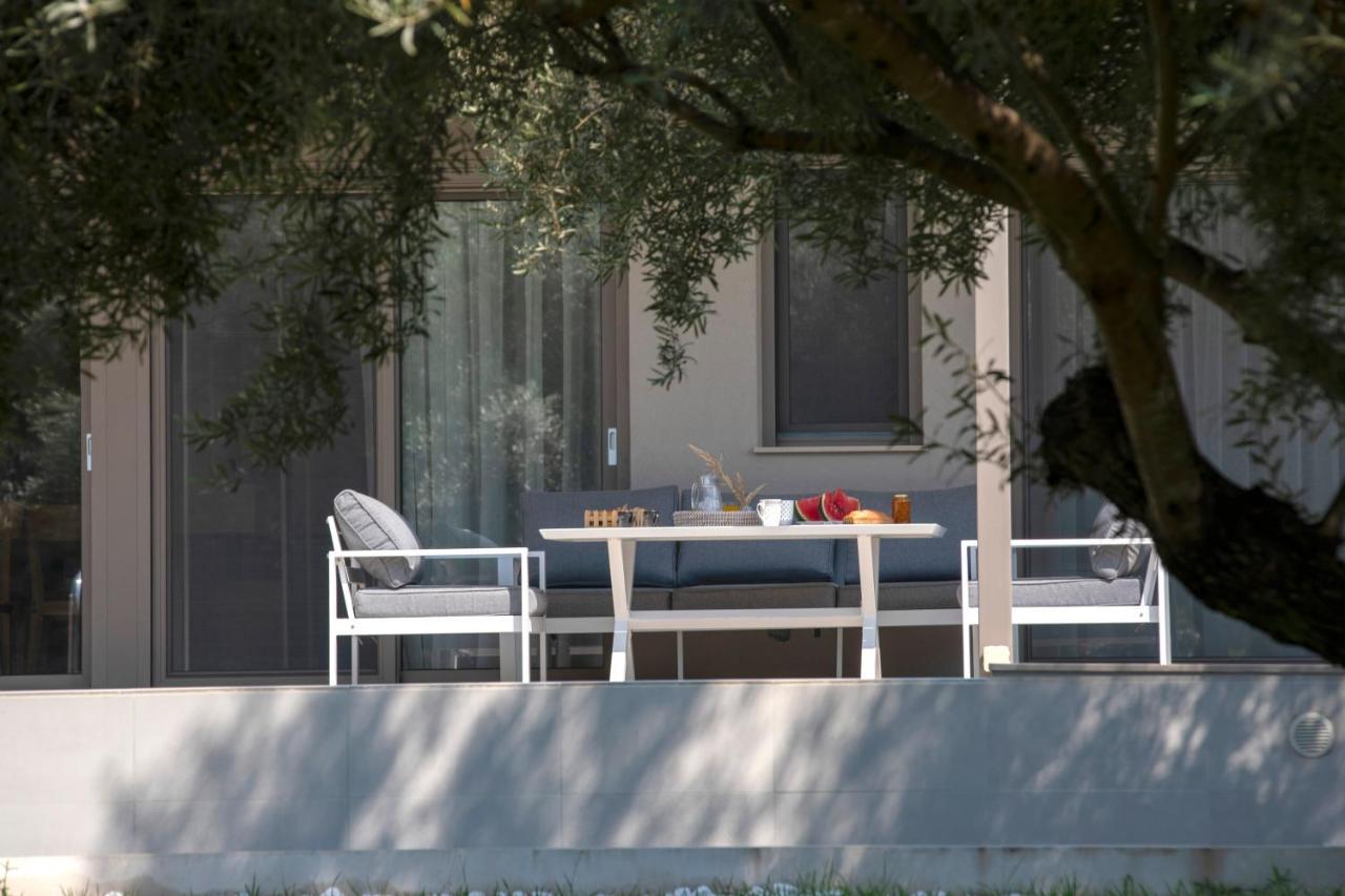 Averto Villas With Private Pool 奈德里 外观 照片