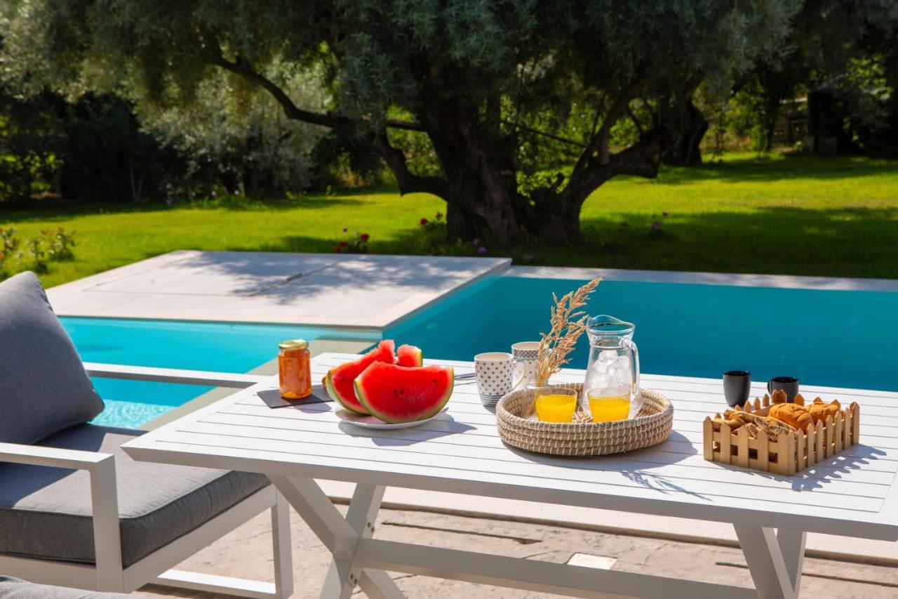 Averto Villas With Private Pool 奈德里 外观 照片