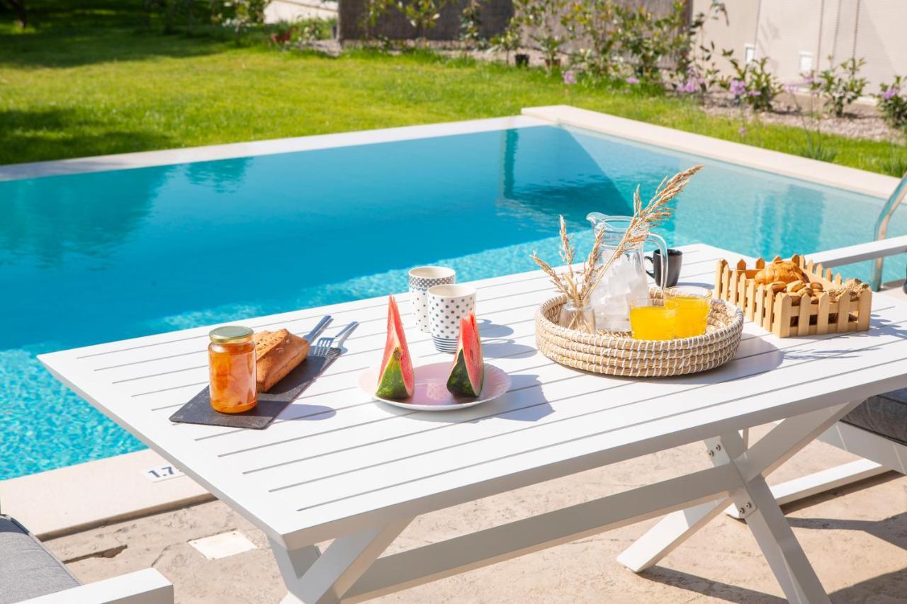 Averto Villas With Private Pool 奈德里 外观 照片