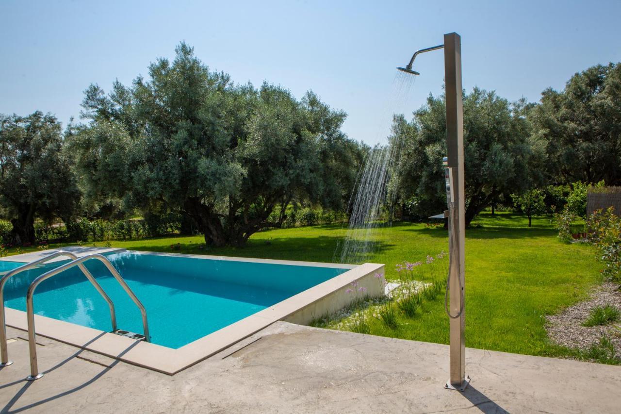 Averto Villas With Private Pool 奈德里 外观 照片