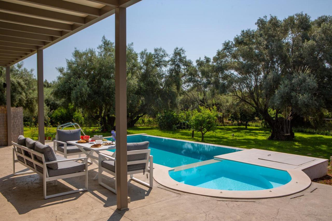 Averto Villas With Private Pool 奈德里 外观 照片
