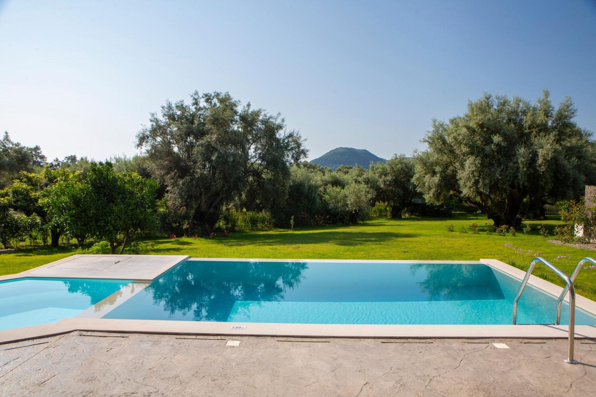 Averto Villas With Private Pool 奈德里 外观 照片